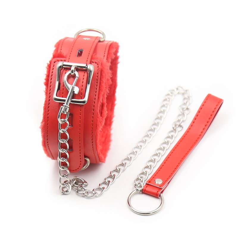 Show Me The Ropes Fur Lined Collar & Leash - Red